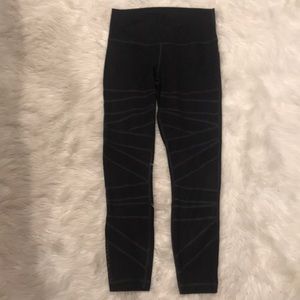 Lululemon tights